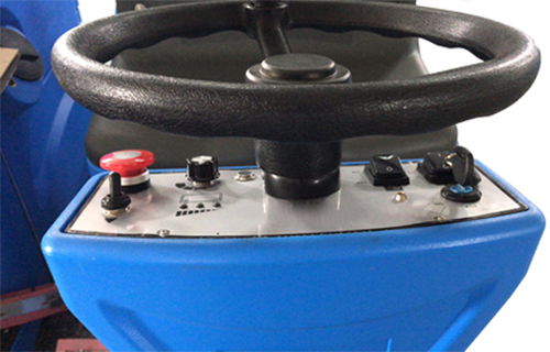 高效清潔新選擇 商用駕駛式洗地機的應(yīng)用與優(yōu)勢