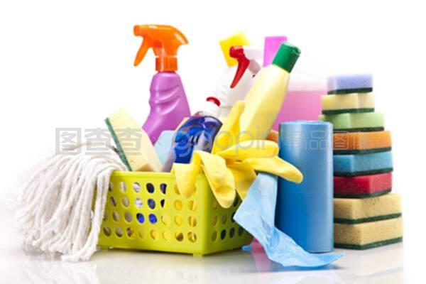打造高效家居清潔 必備清潔用品清單與使用指南